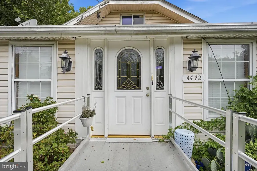 4412 Briggs Chaney Rd, Beltsville, MD 20705 - #3