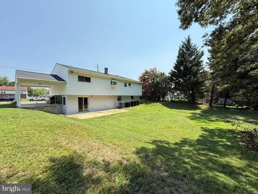 9521 Gwynndale Dr, Clinton, MD 20735 - #2