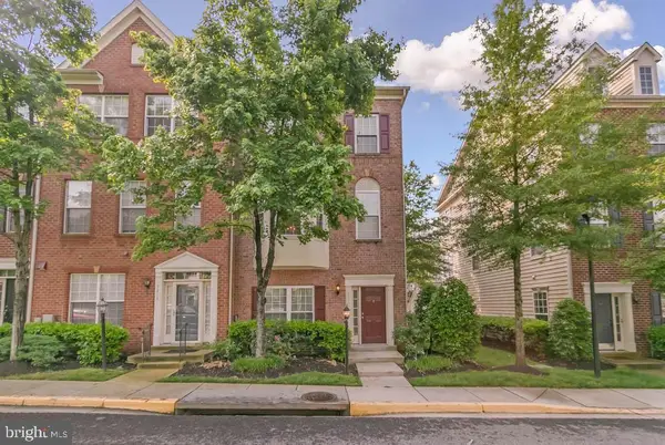 5217 Maries Retreat Dr #114, BOWIE, MD 20720