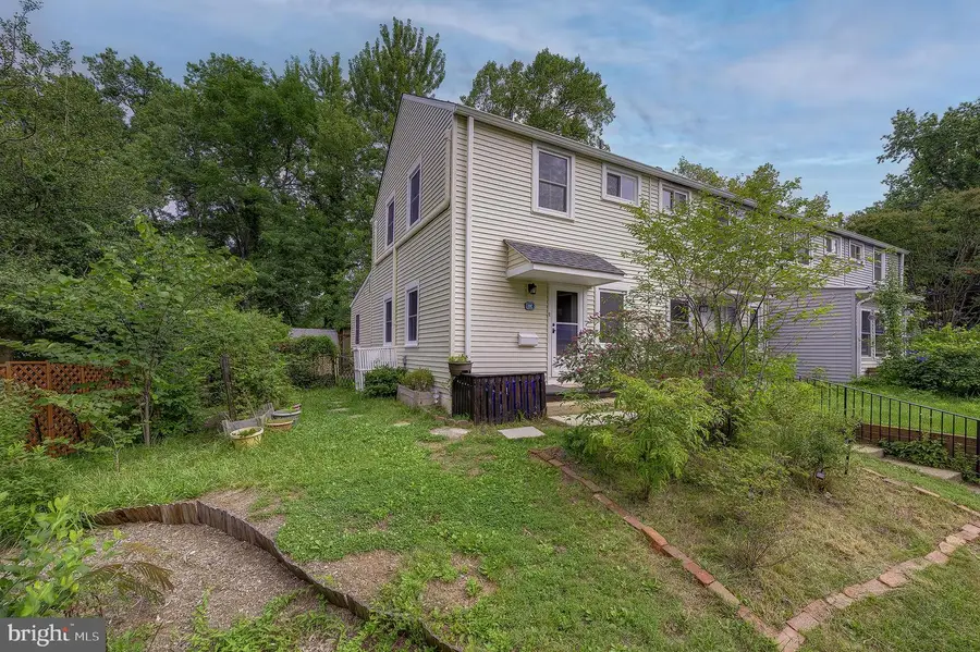 11-e Hillside Rd, Greenbelt, MD 20770 - #3