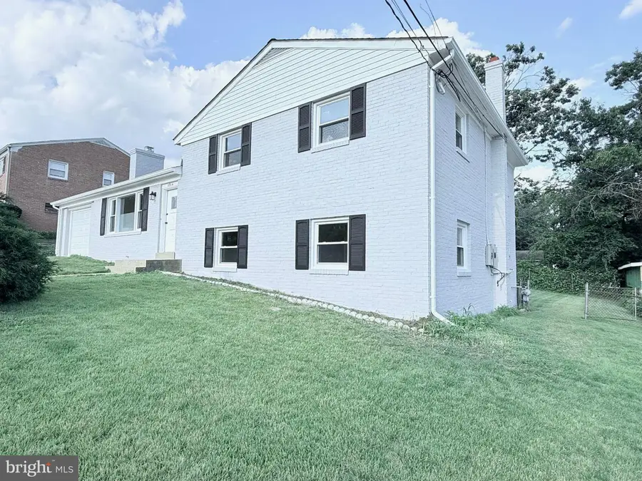 5914 John Adams Dr, Temple Hills, MD 20748 - #2