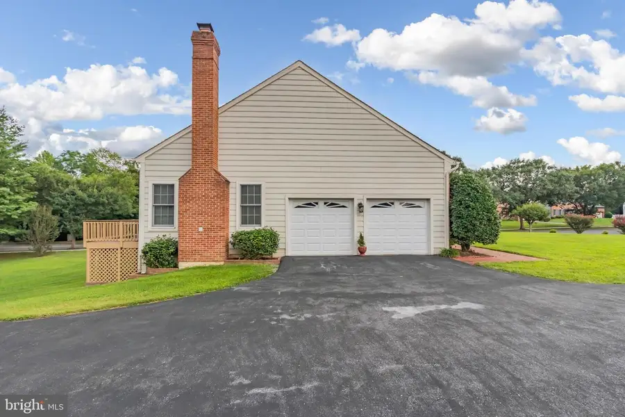 2001 Clearwood Dr, Bowie, MD 20721 - #3