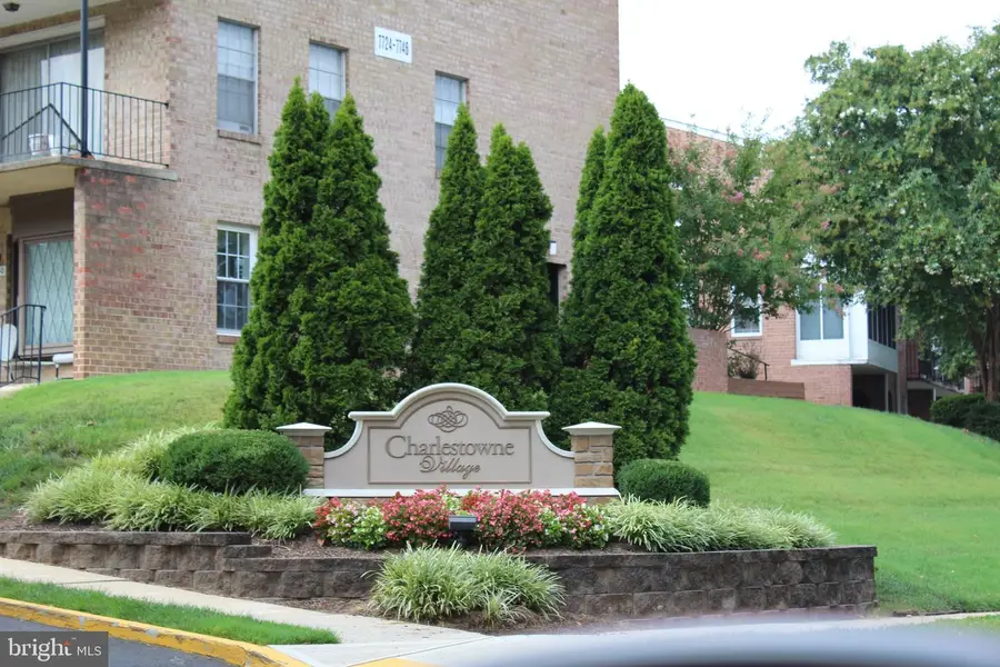 7938 Lakecrest Dr, Greenbelt, MD 20770 - #2