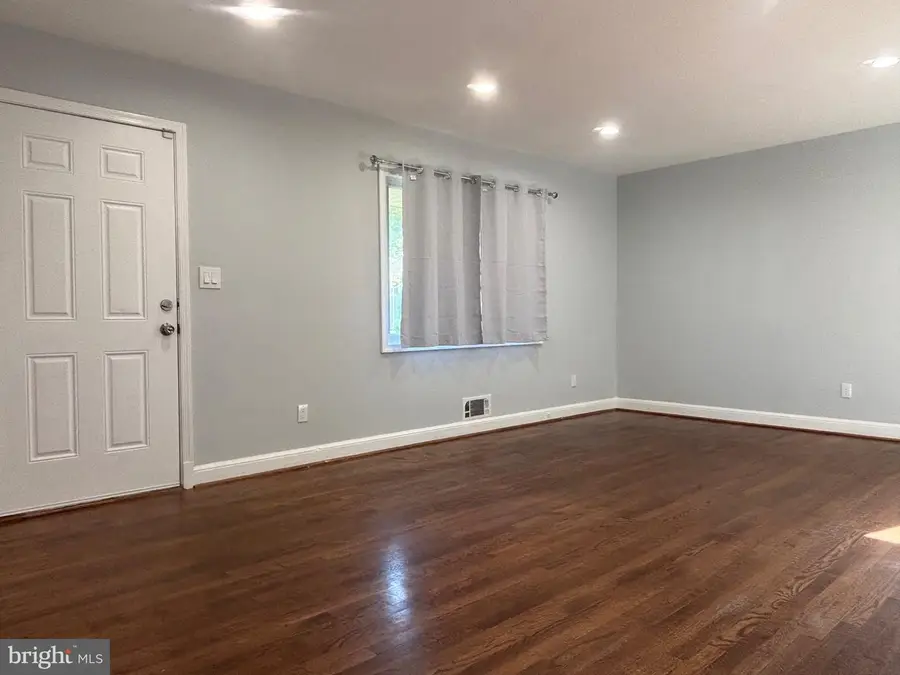 9103 Wallace Rd, Lanham, MD 20706 - #3