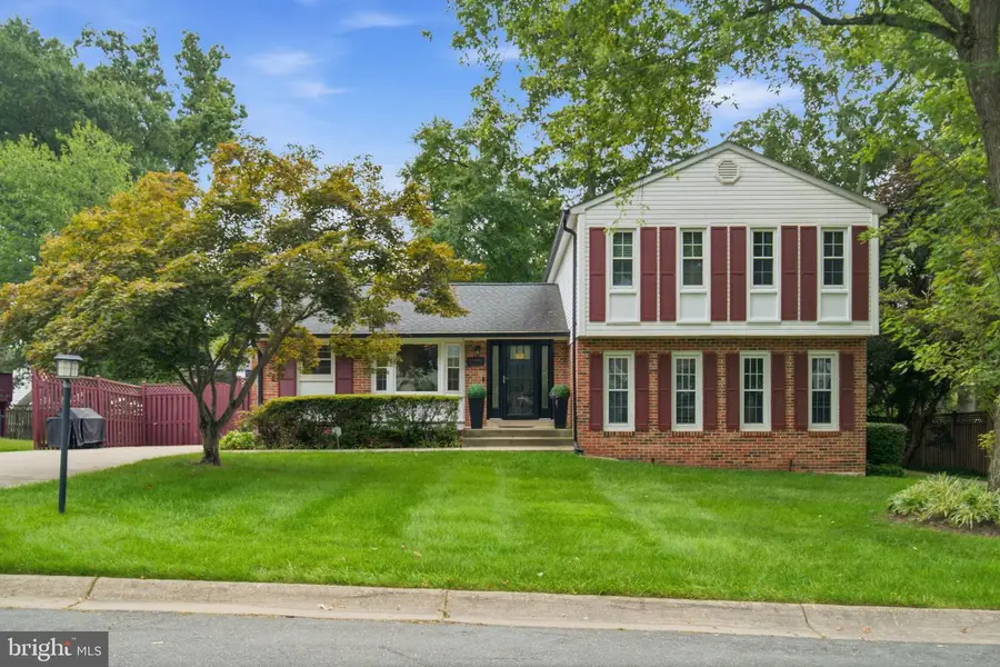 15515 Straughn Dr, Laurel, MD 20707 - #2