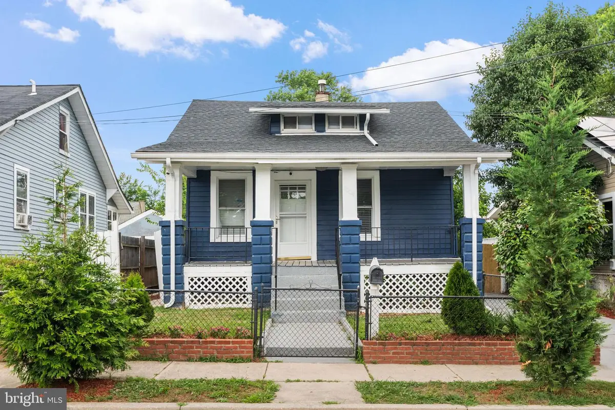 4004 Lawrence St, Brentwood, MD 20722 - #1