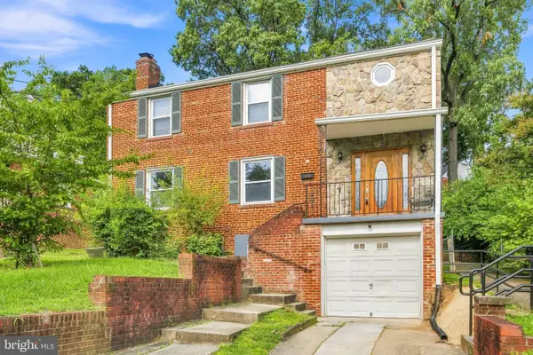 2420 59th, CHEVERLY, MD 20785