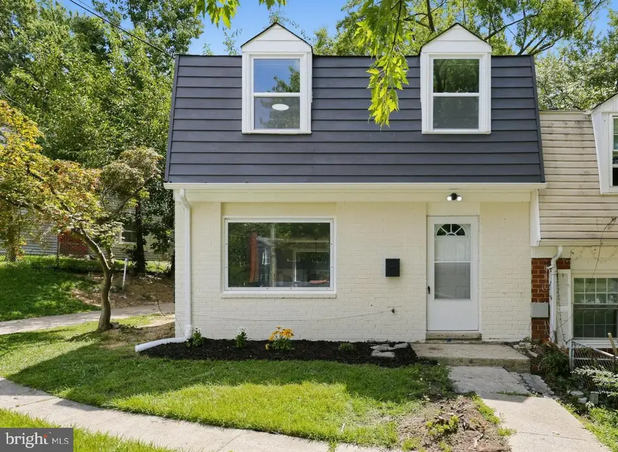 7605 Allendale Dr, Landover, MD 20785 - #2