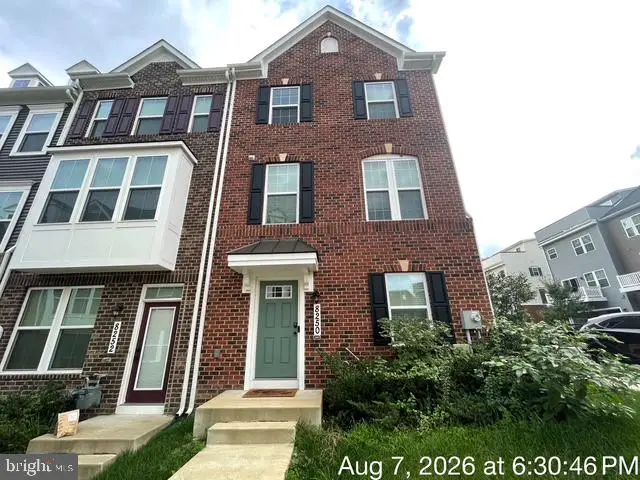8250 Goldstone Ct, Hyattsville, MD 20785 - #1