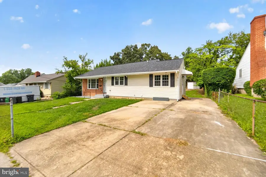 1422 Dunwoody Ave, Oxon Hill, MD 20745 - #2