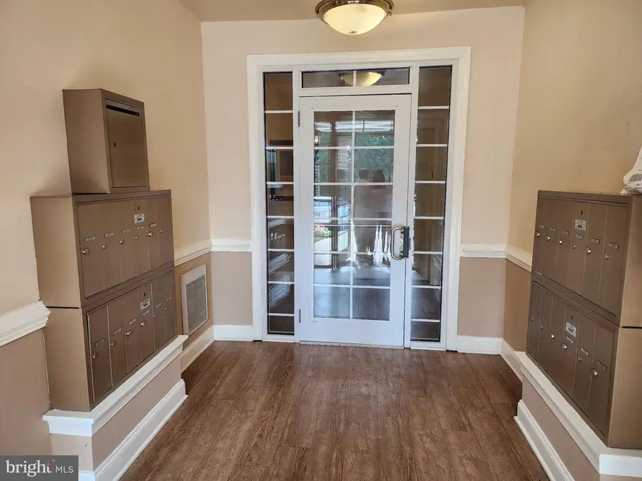 2805 Forest Run Dr #2-205, District Heights, MD 20747 - #2