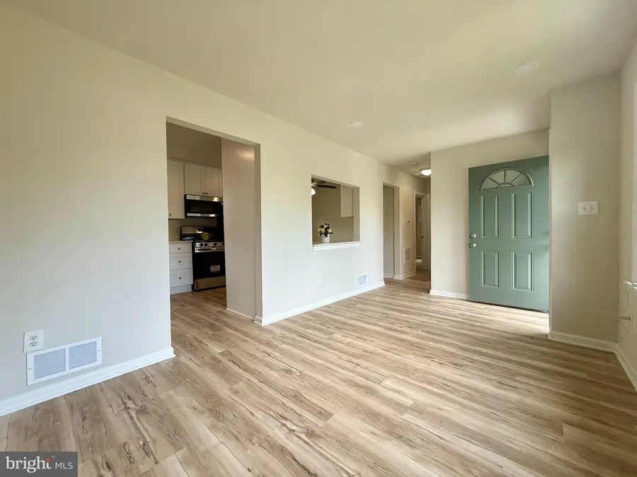 1212 Elfin Ave, Capitol Heights, MD 20743 - #3