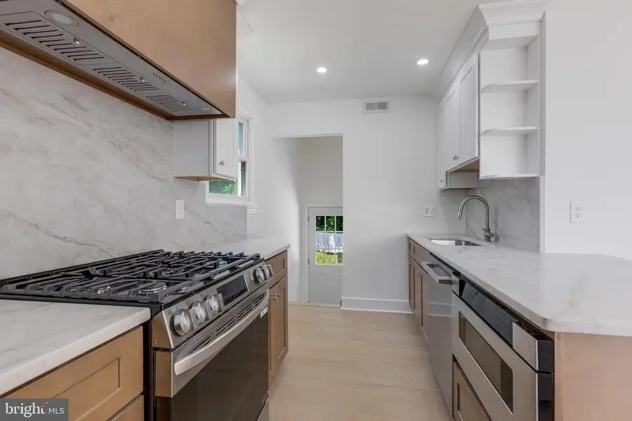 4910 66th Ave, Hyattsville, MD 20784 - #3