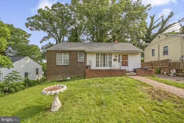5610 Gallatin Pl, HYATTSVILLE, MD 20781
