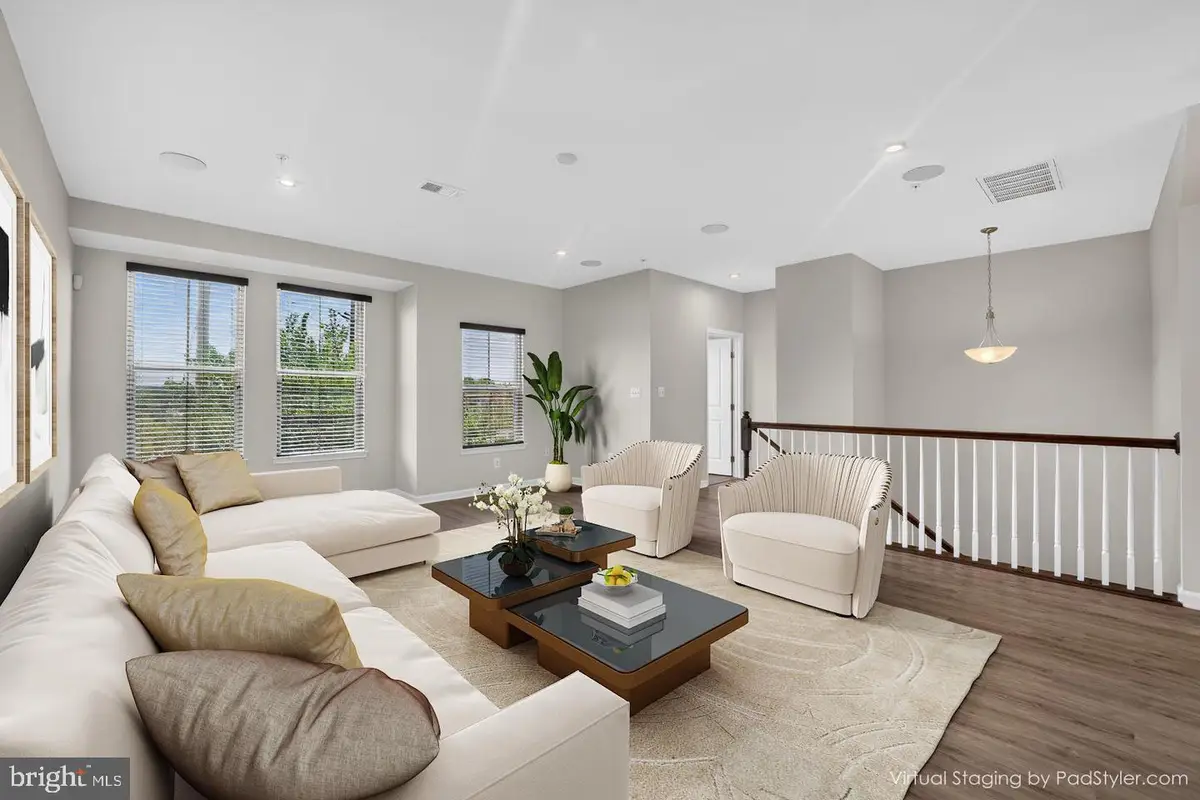 3210 Tribune Ct, Hyattsville, MD 20782 - #1