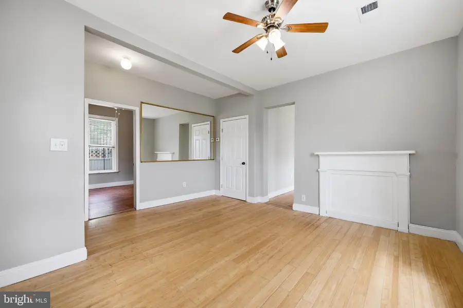809 Eastern Ave, Fairmount Heights, MD 20743 - #2