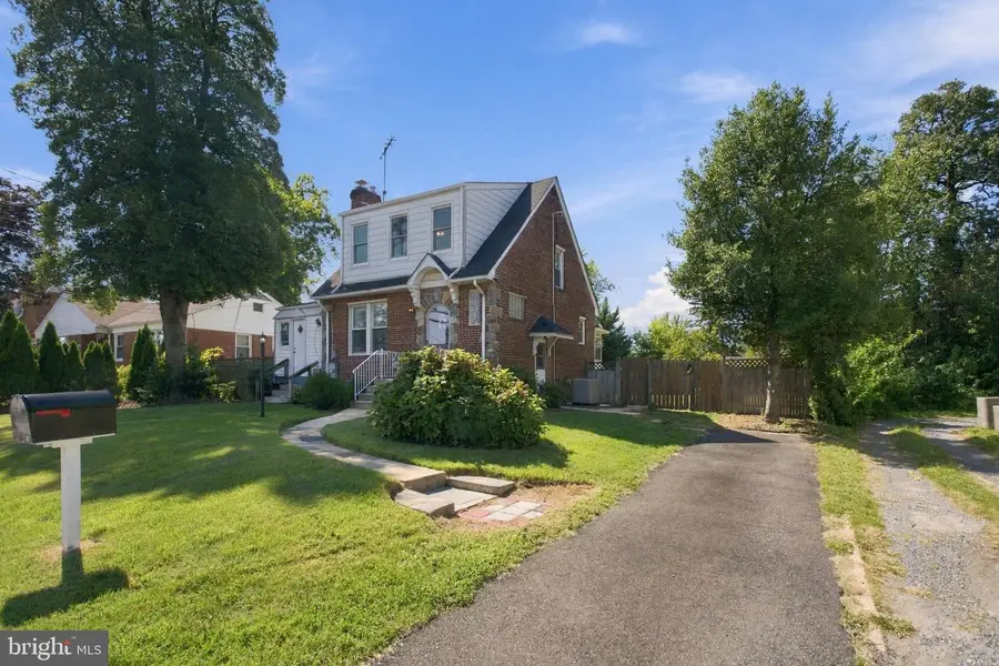 5807 Kentucky Ave, District Heights, MD 20747 - #2
