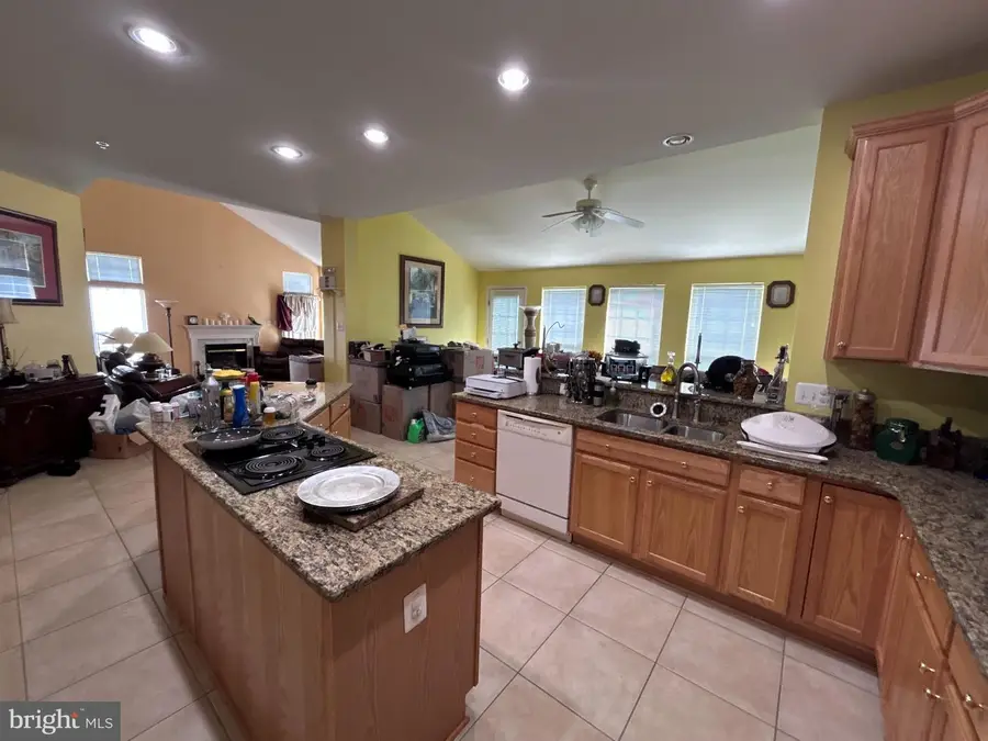 10305 Brightfield Ln, Upper Marlboro, MD 20772 - #2