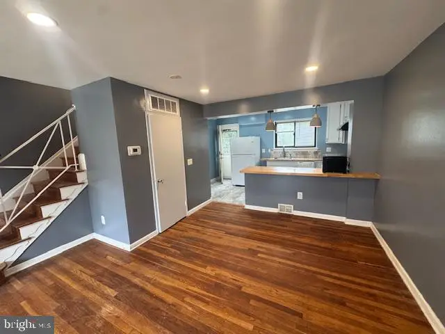 3525 Manorwood Dr, Hyattsville, MD 20782 - #3