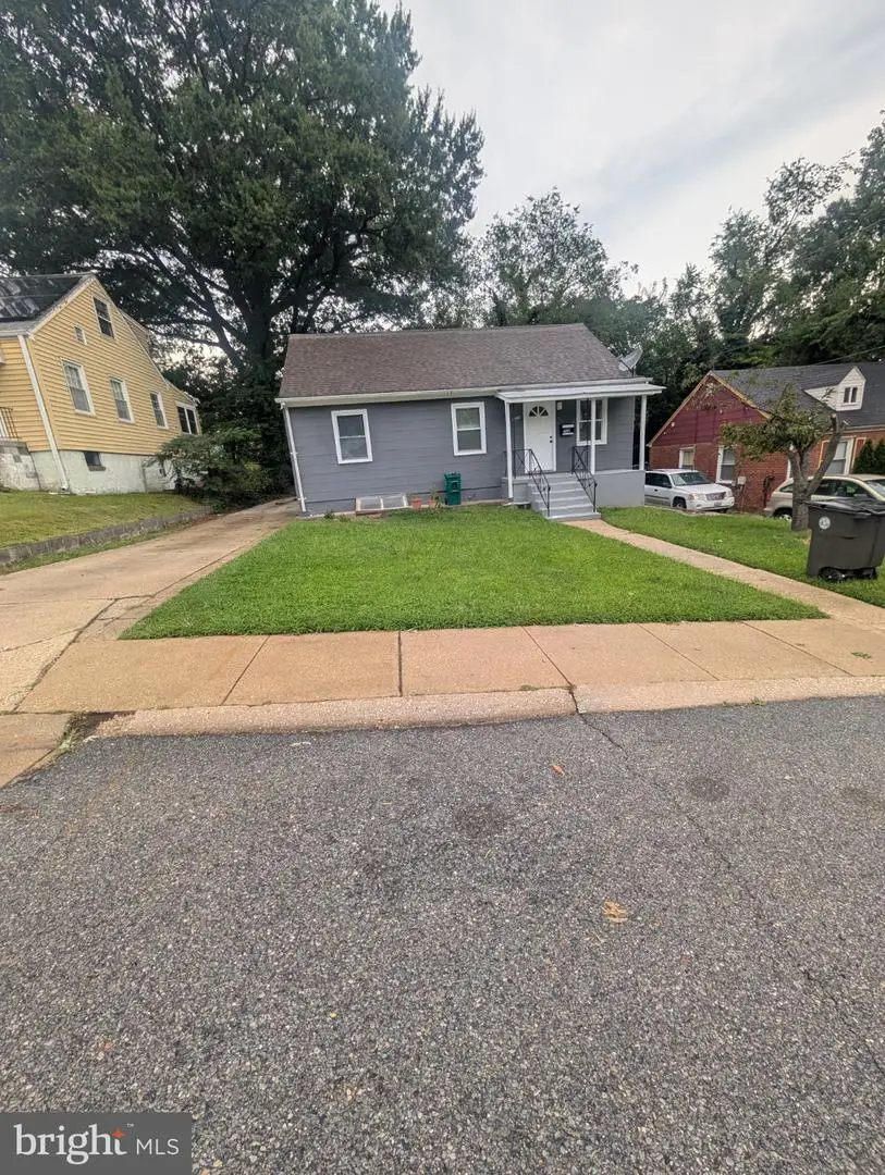 6004 36th Ave, Hyattsville, MD 20782 - #1
