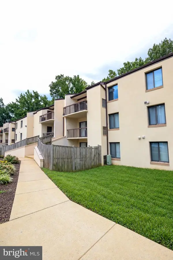 10107 Prince Pl ##304, UPPER MARLBORO, MD 20774