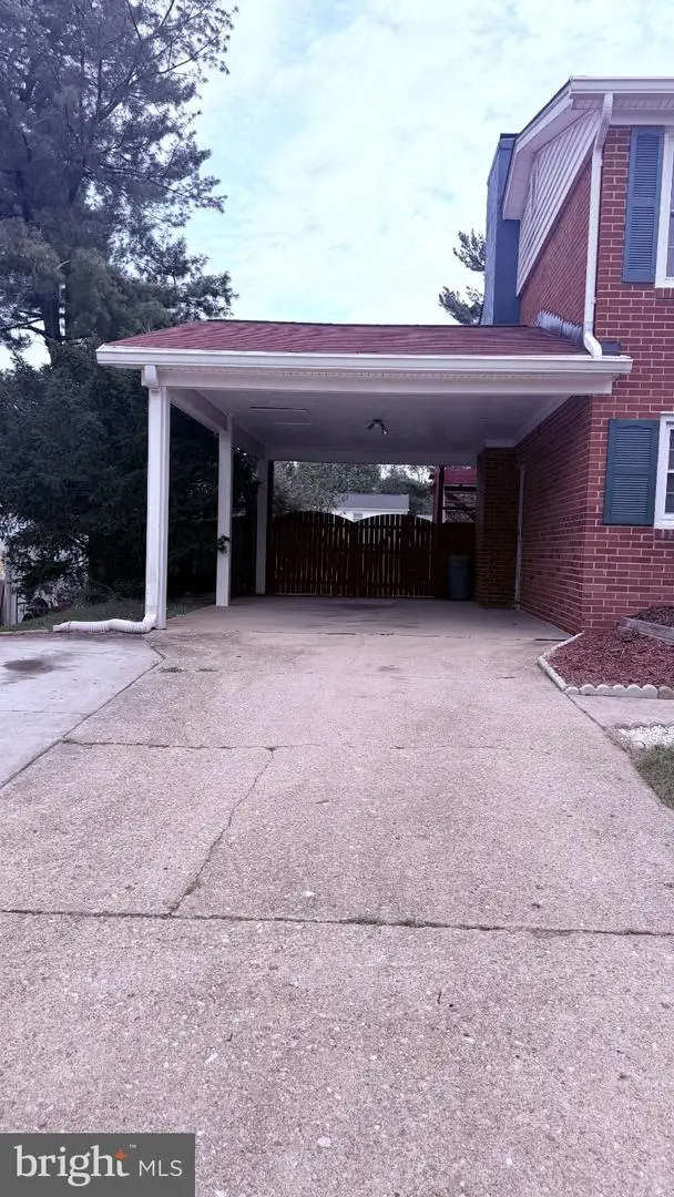 10002 Paros Dr, Clinton, MD 20735 - #2