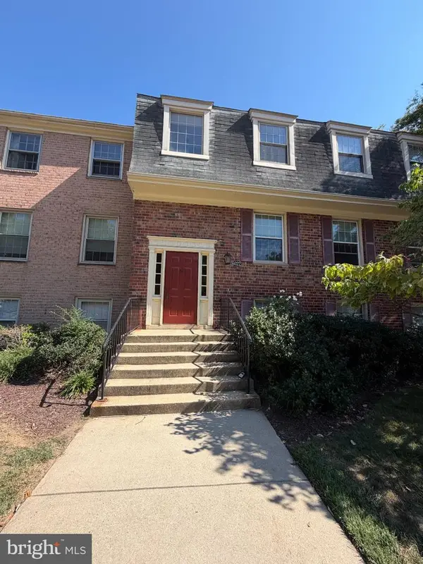 6022 Westchester Dr #301, COLLEGE PARK, MD 20740