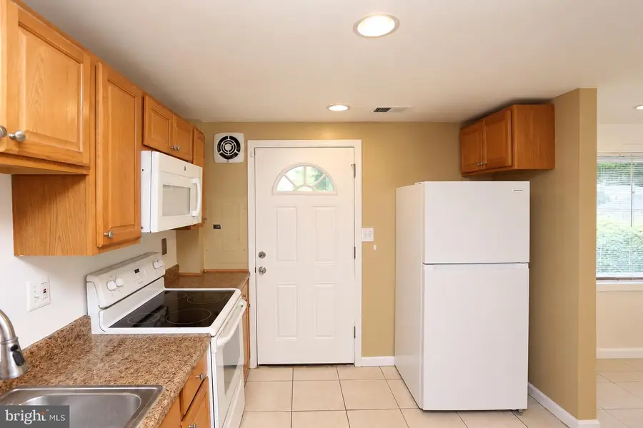 7822 Allendale Dr, Landover, MD 20785 - #3