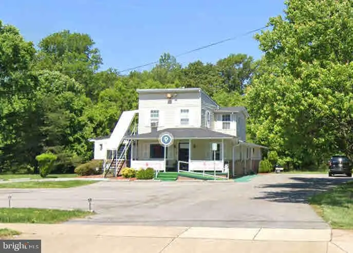 6613 Allentown Rd, Temple Hills, MD 20748 - #1