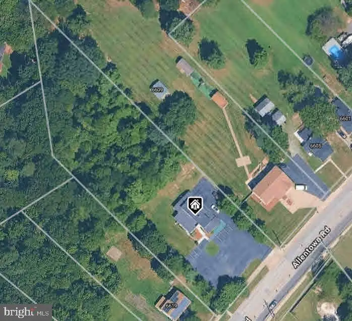 6613 Allentown Rd, Temple Hills, MD 20748 - #3