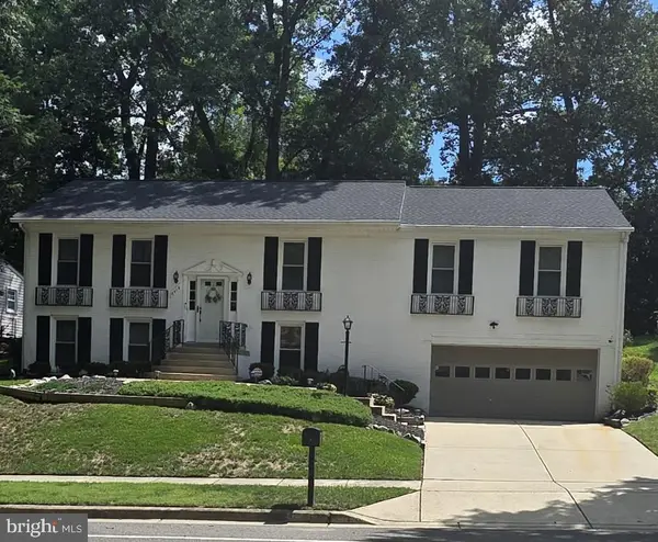 8414 Grandhaven Ave, UPPER MARLBORO, MD 20772