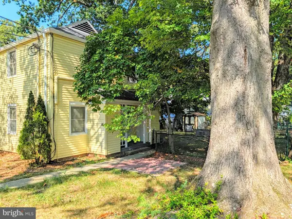 4-g Plateau Pl, GREENBELT, MD 20770