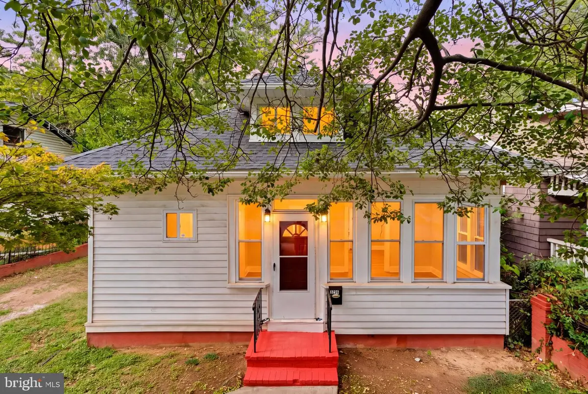 3606 Bunker Hill Rd, Mount Rainier, MD 20712 - #1