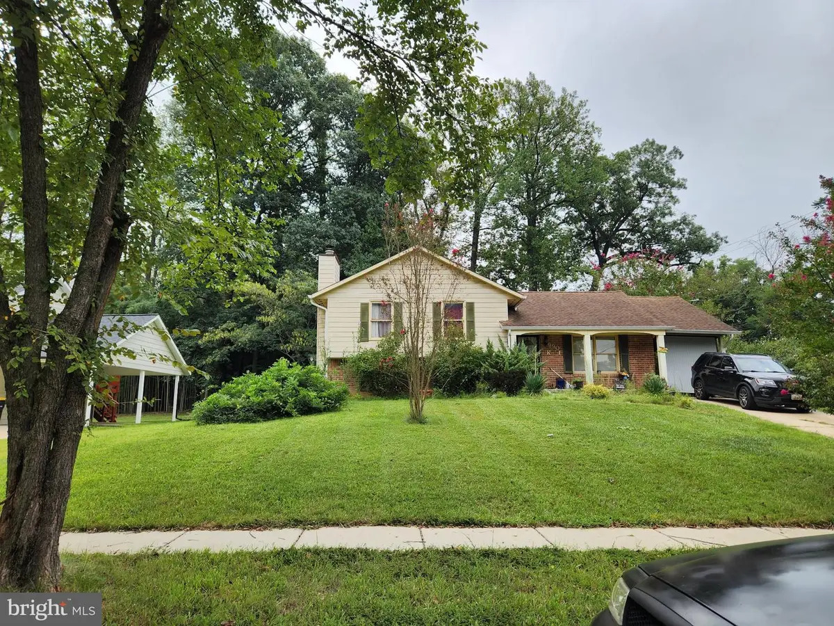 9901 Quiet Glen Ct, Upper Marlboro, MD 20774 - #1
