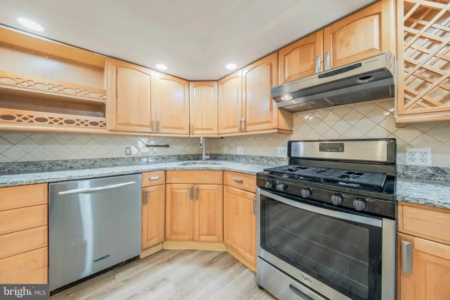3319 Huntley Square Dr #t, Temple Hills, MD 20748 - #3