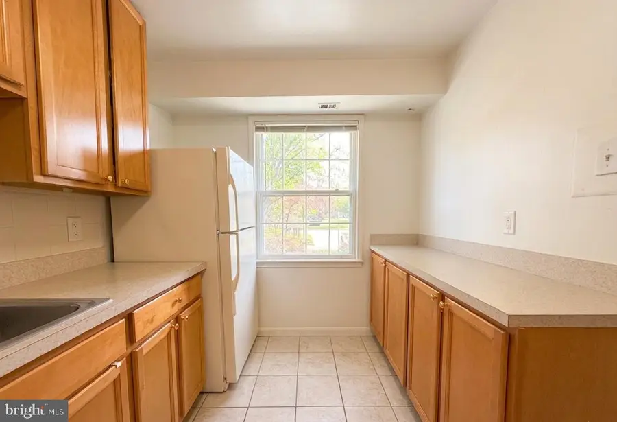 6008 Westchester Park Dr #t2, College Park, MD 20740 - #3