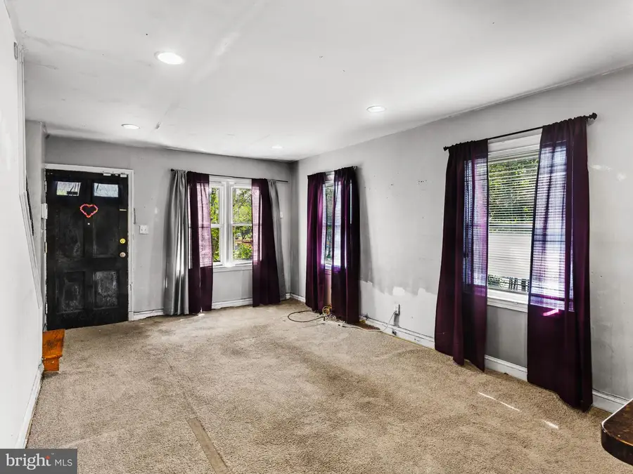 5300 59th Ave, Riverdale, MD 20737 - #3