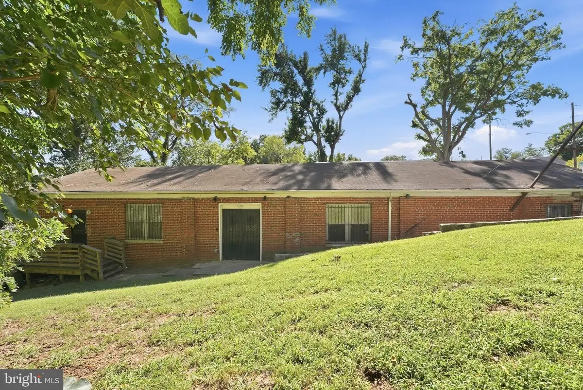 4814 Deanwood Dr, Capitol Heights, MD 20743 - #1
