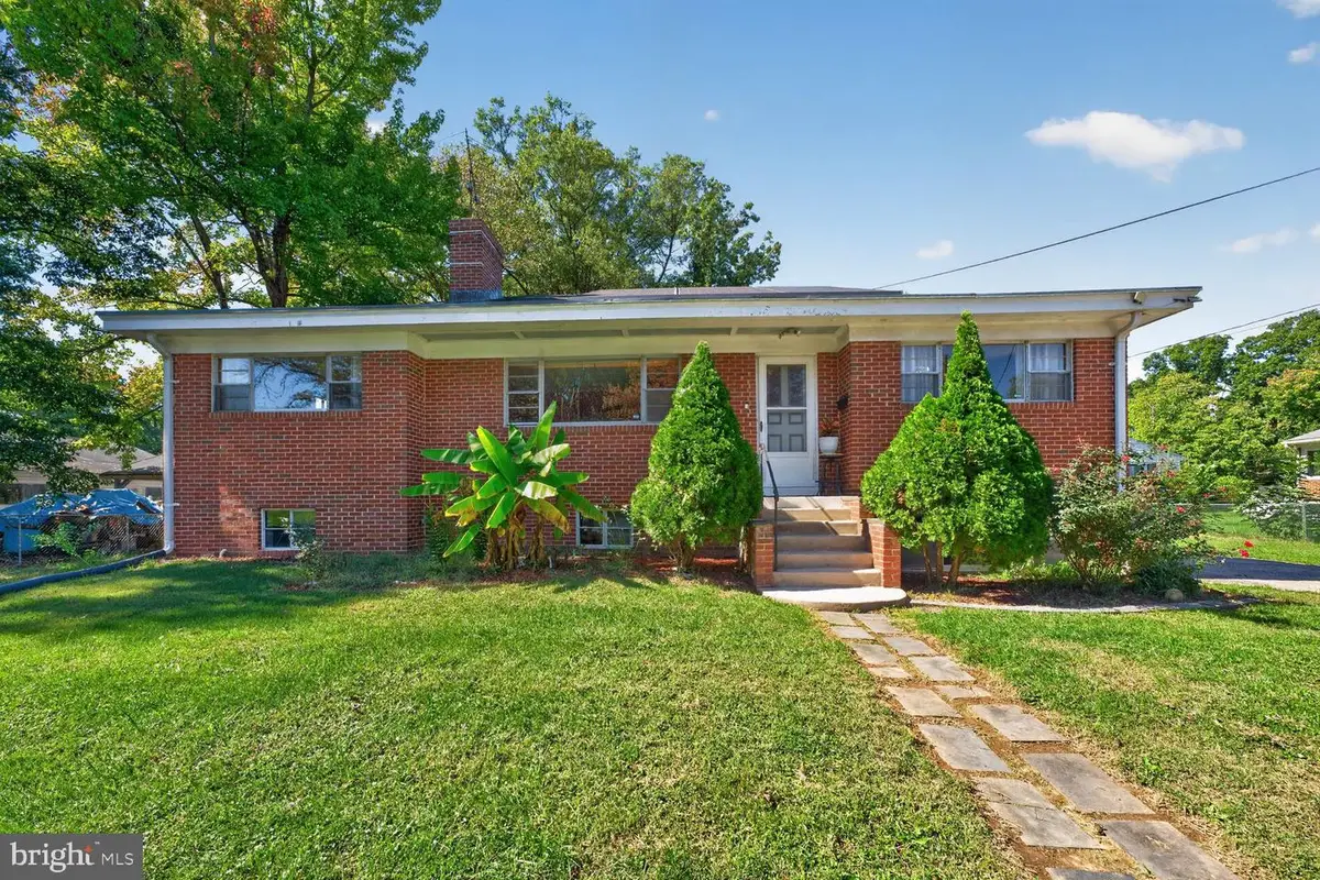 6702 96th Pl, Lanham, MD 20706 - #1