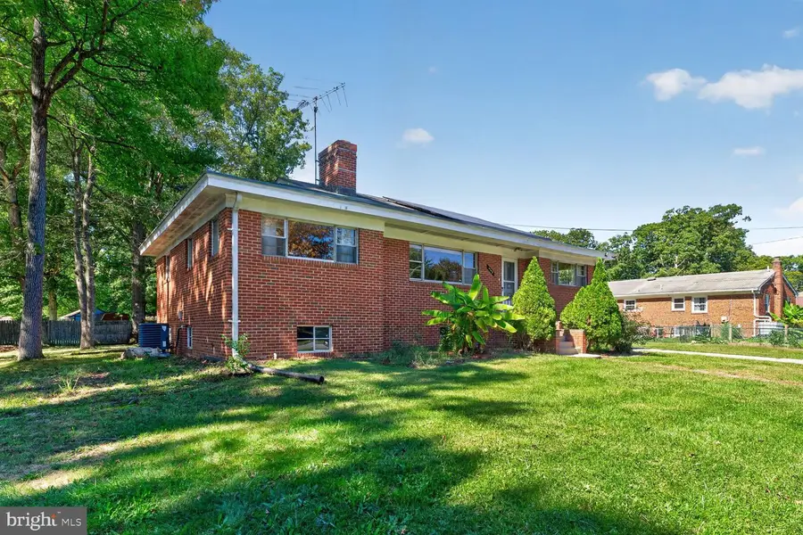 6702 96th Pl, Lanham, MD 20706 - #2