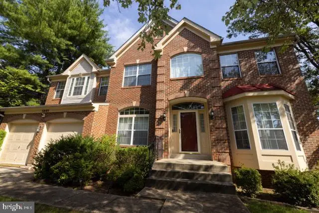 5803 Lawton Ct, Lanham, MD 20706 - #1