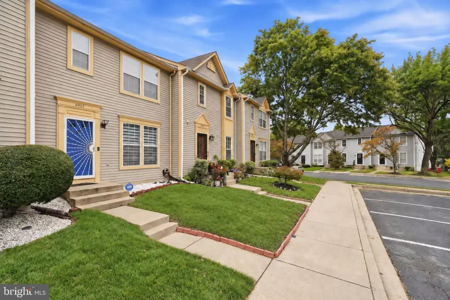 6905 Mountain Lake Pl, Capitol Heights, MD 20743 - #2