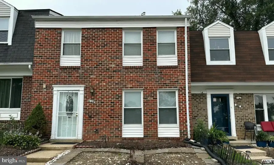 528 Peacock Dr, Landover, MD 20785 - #2