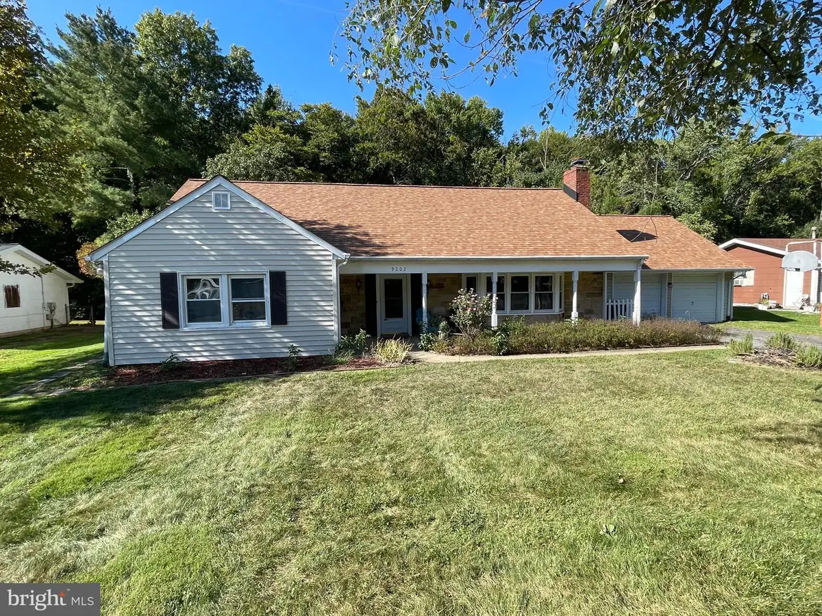 9202 Montpelier Dr, Laurel, MD 20708 - #1