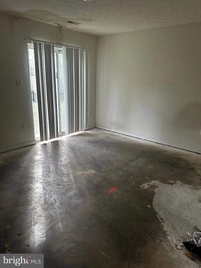 9901 Cranapple Ct, Springdale, MD 20774 - #3