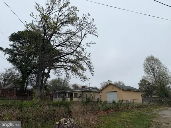 6211 Osborn Rd, LANDOVER, MD 20785