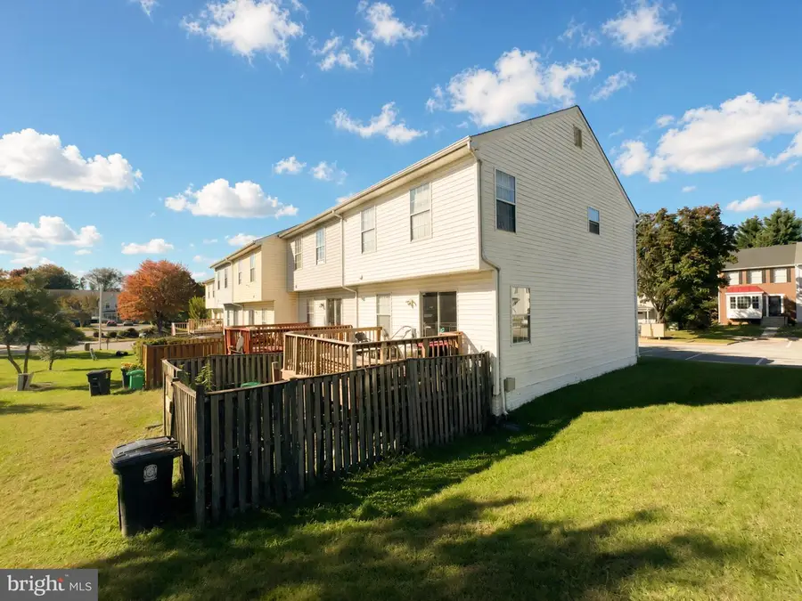 1211 Dillon Ct, Capitol Heights, MD 20743 - #3