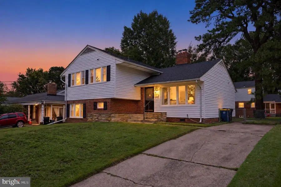 6009 85th Ave, New Carrollton, MD 20784 - #2