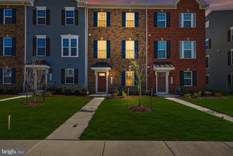 16108 Meadow Glenn Dr, Bowie, MD 20716 - #2