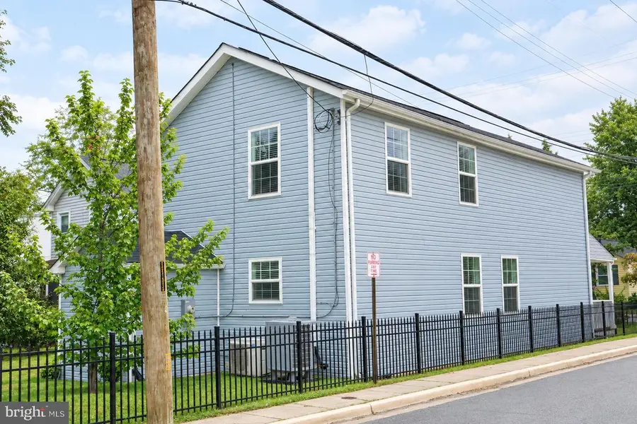4514 Banner St, Brentwood, MD 20722 - #3